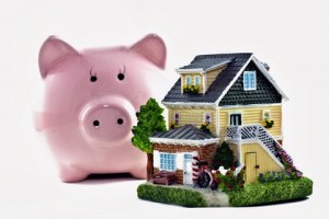 realestateleads_house and piggy bank